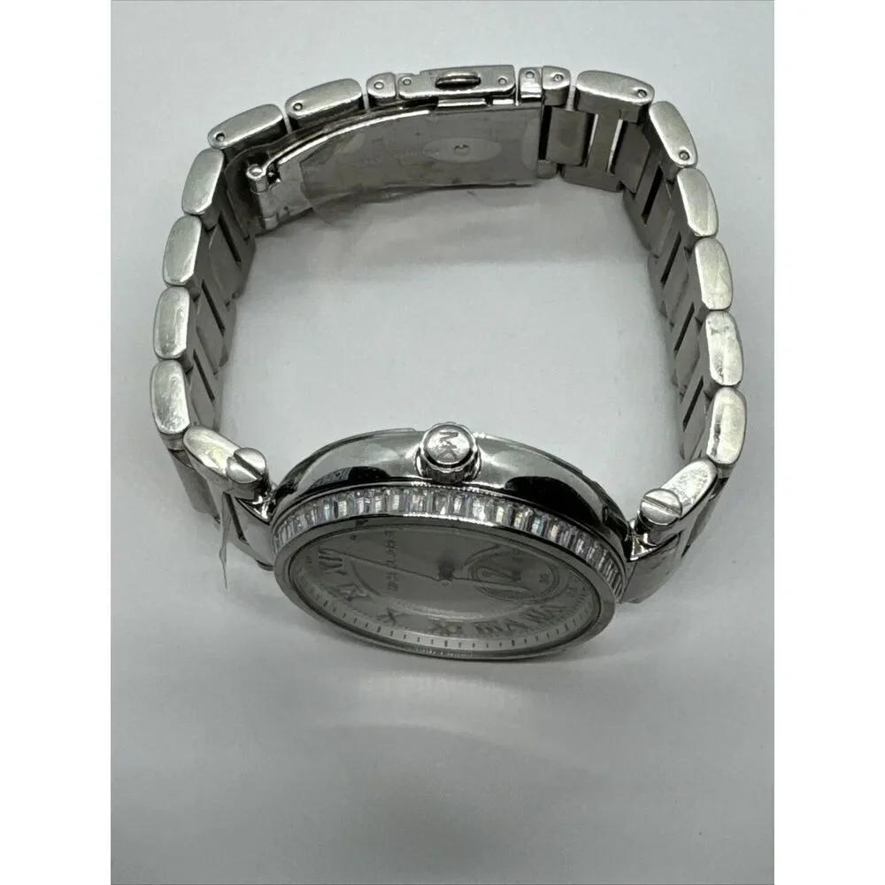 Michael Kors Skylar MK5866 Women Stainless Steel Analog Dial Quartz Watch JNA862